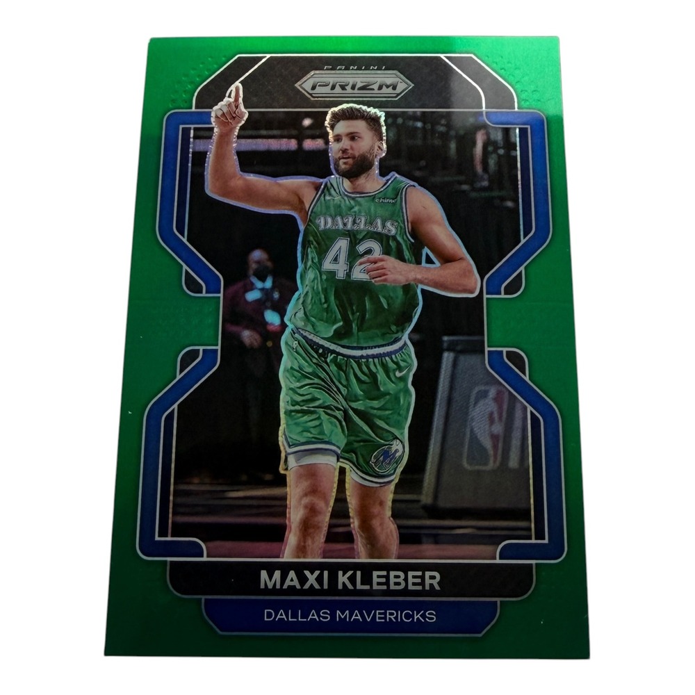 2021-22 Panini Prizm Maxi Kleber Green Prizm Parallel‎ Dallas Mavericks Card 47